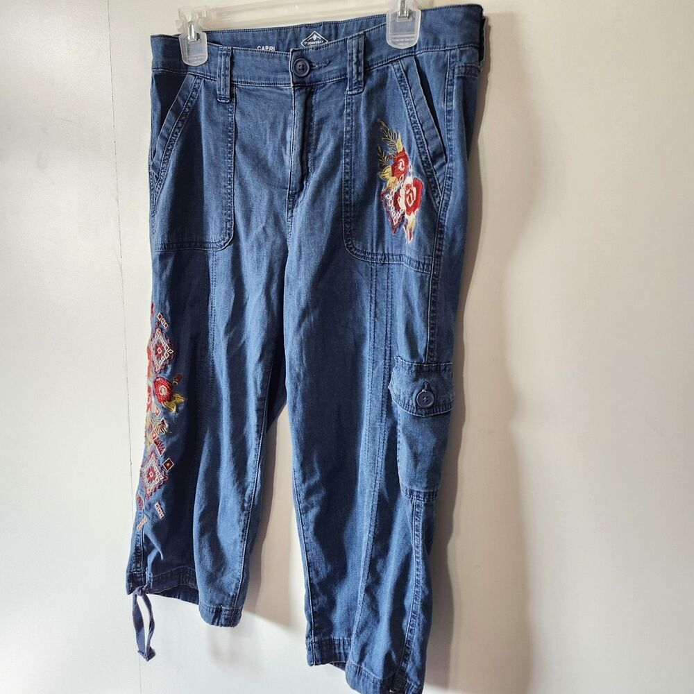 St Johns Bay Embroidered Denim Capri Pants Cargo Pocket Stretch Blue Womens 4 - Picture 2 of 13